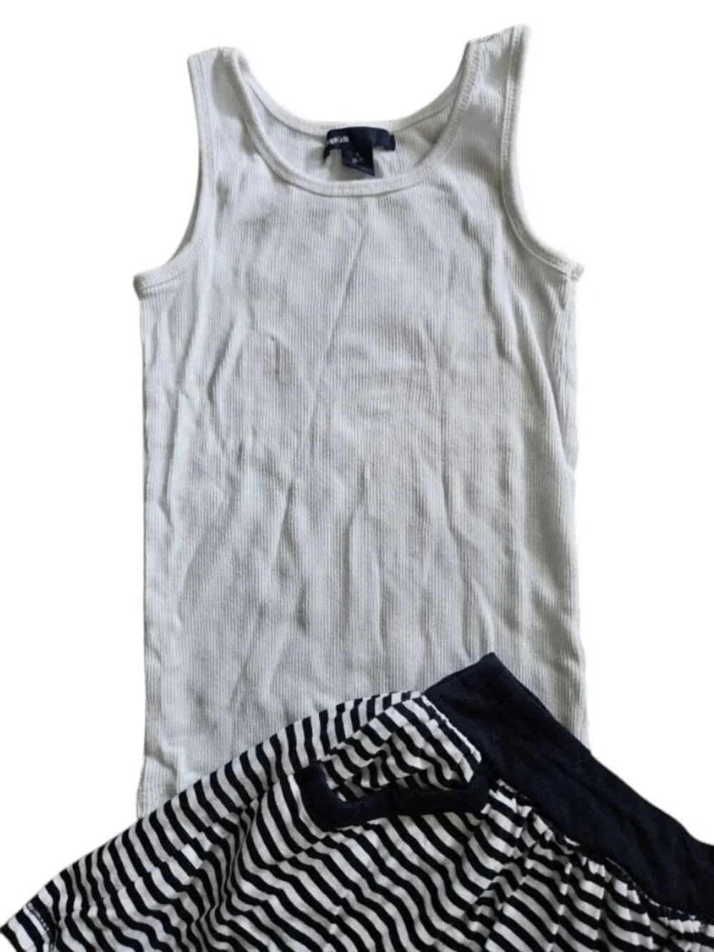 GAP white ribbed